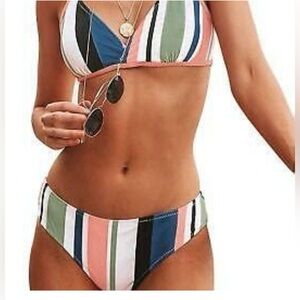 Cupshe Multicolor Striped Bikini